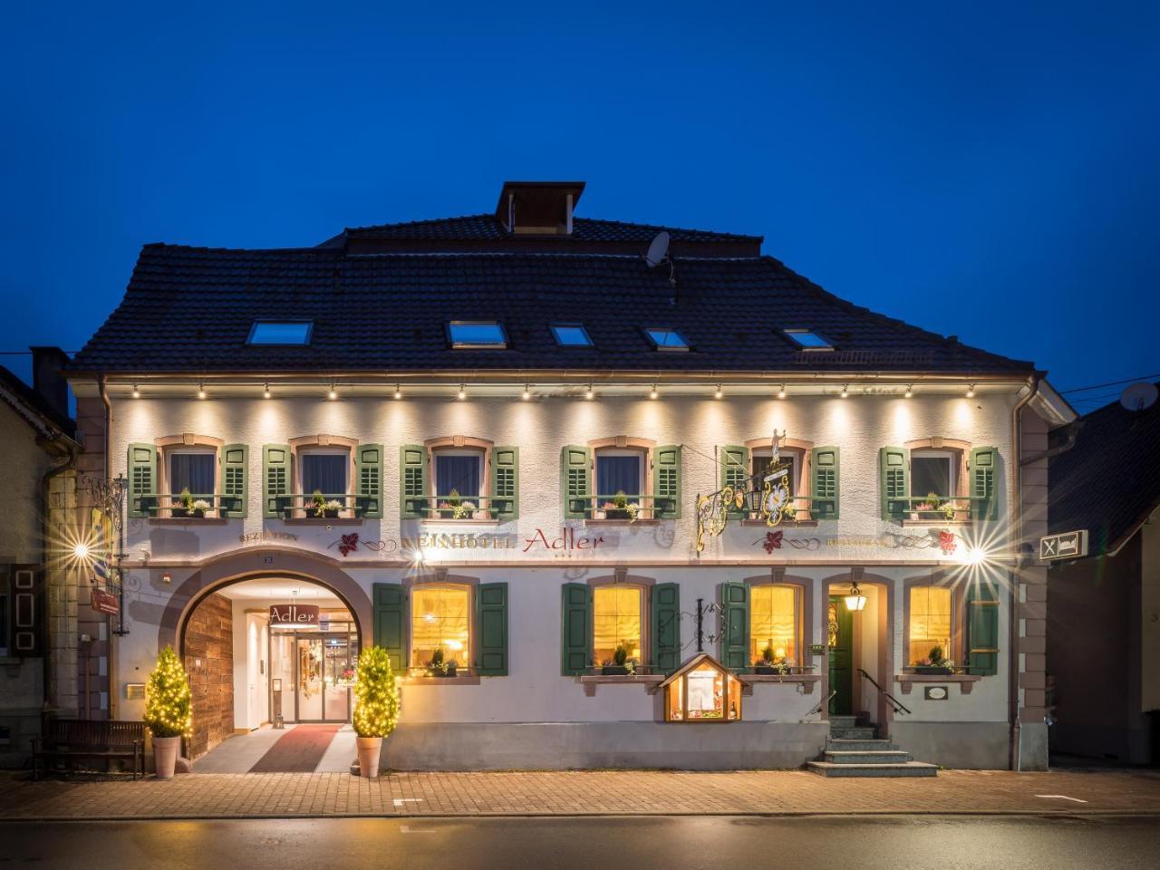 Gasthaus Hotel Adler Endingen am Kaiserstuhl Buitenkant foto